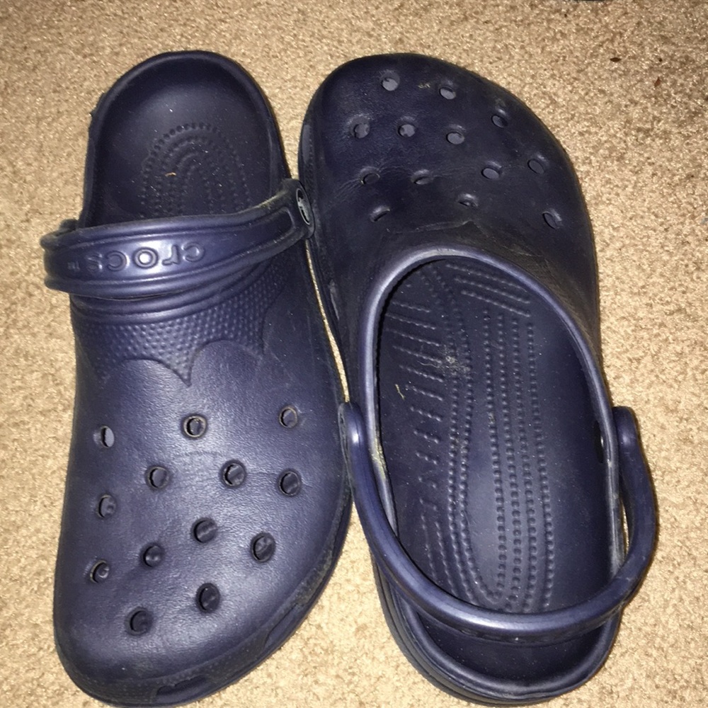 Navy Blue Crocs Size 9, Great condition